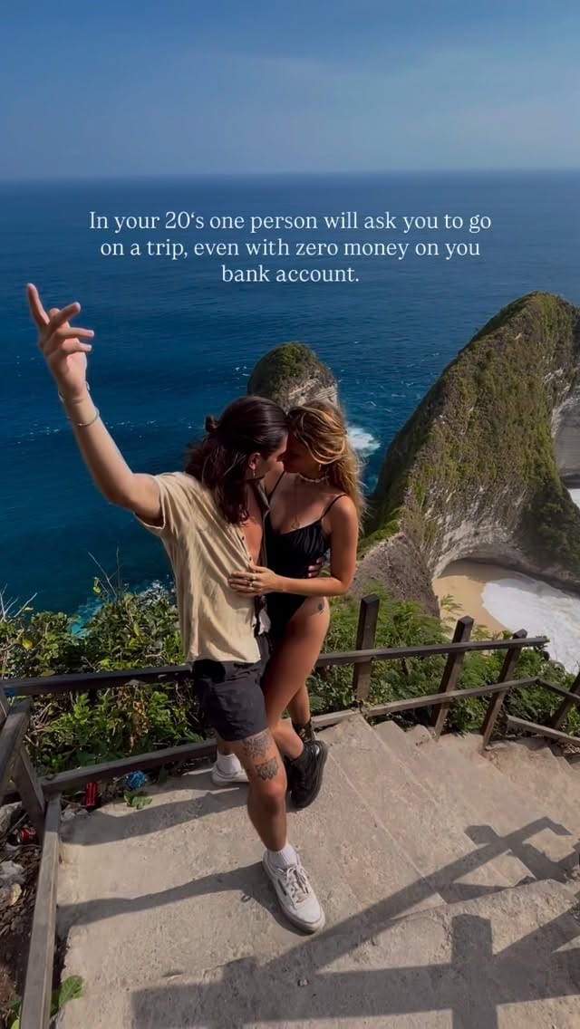 Post 4 by JANINA & DAVID on Instagram (video)