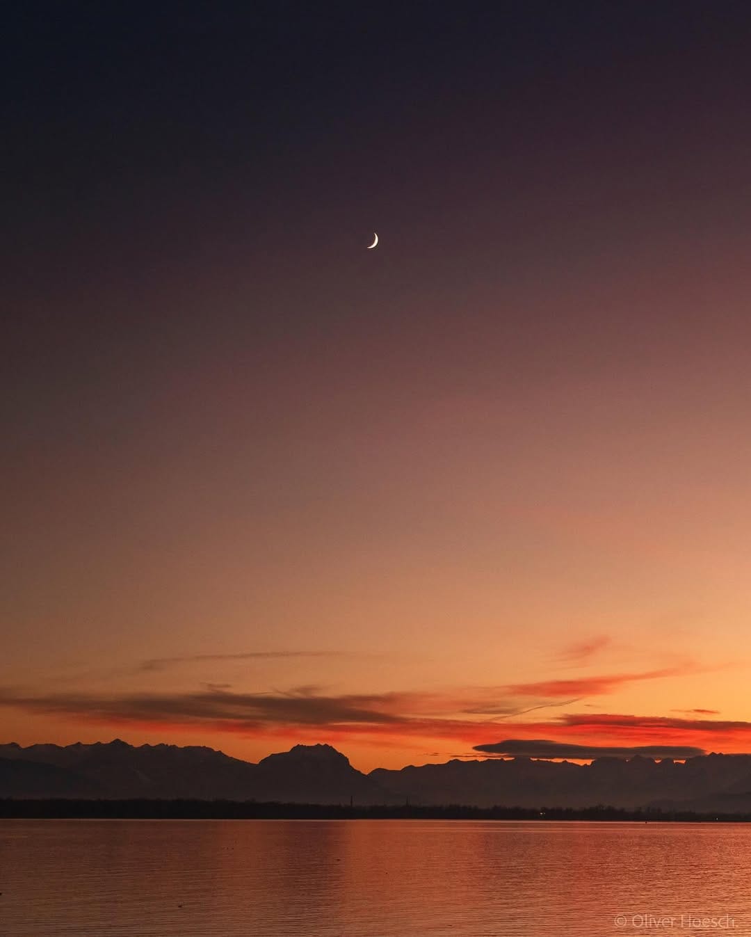 Post 2 by Oliver Hoesch on Instagram (image)