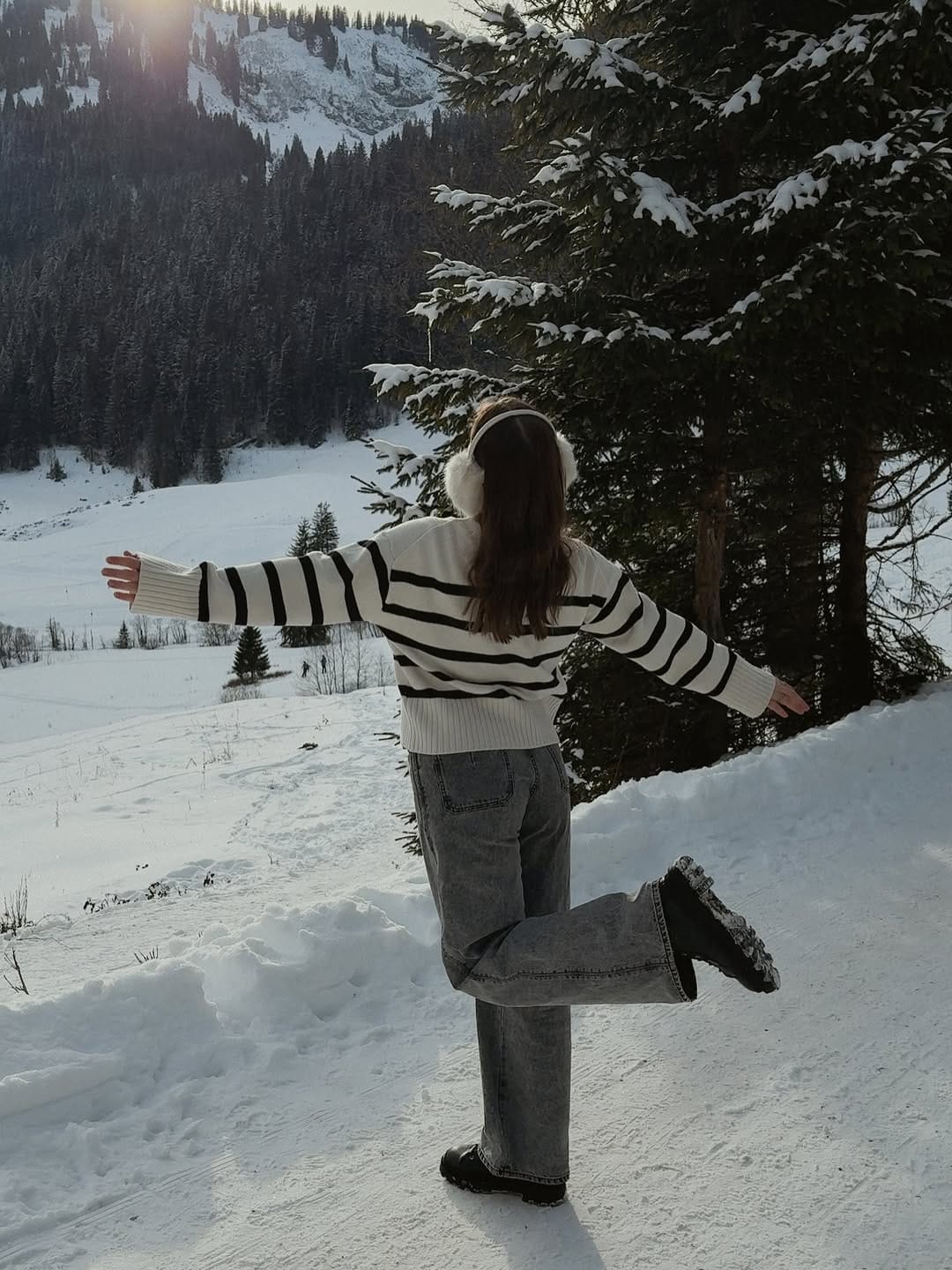 Post 8 by alina ❀ travel • lifestyle • UGC on Instagram (carousel)