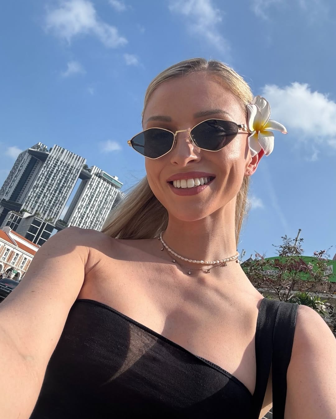 Post 2 by 𝓛𝓾𝓲𝓼𝓪 𝓑𝓮𝓵𝓪𝓷𝓭𝓪 on Instagram (image)
