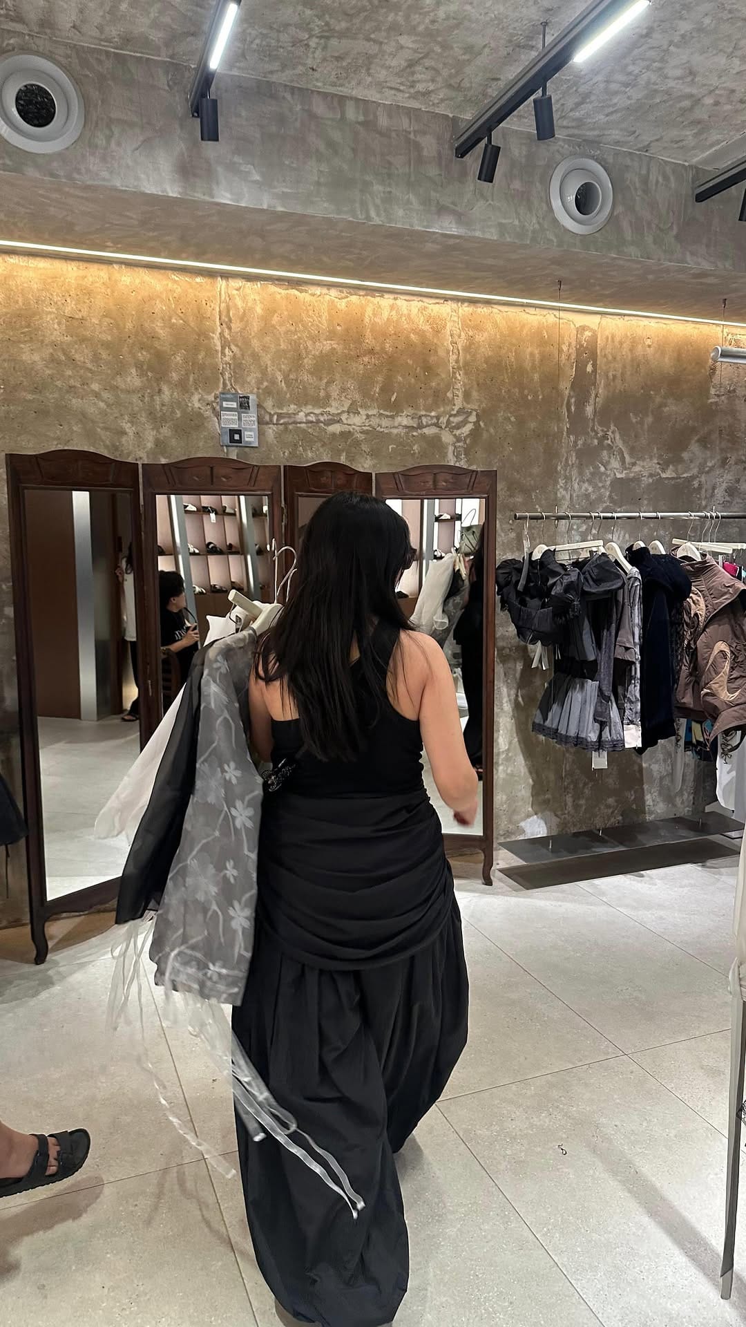 Post 3 by Alice M. Huynh on Instagram (video)