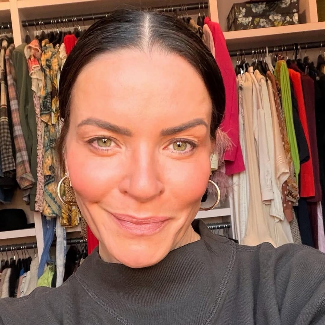 Post 1 by Julia Röntgen on Instagram (carousel)