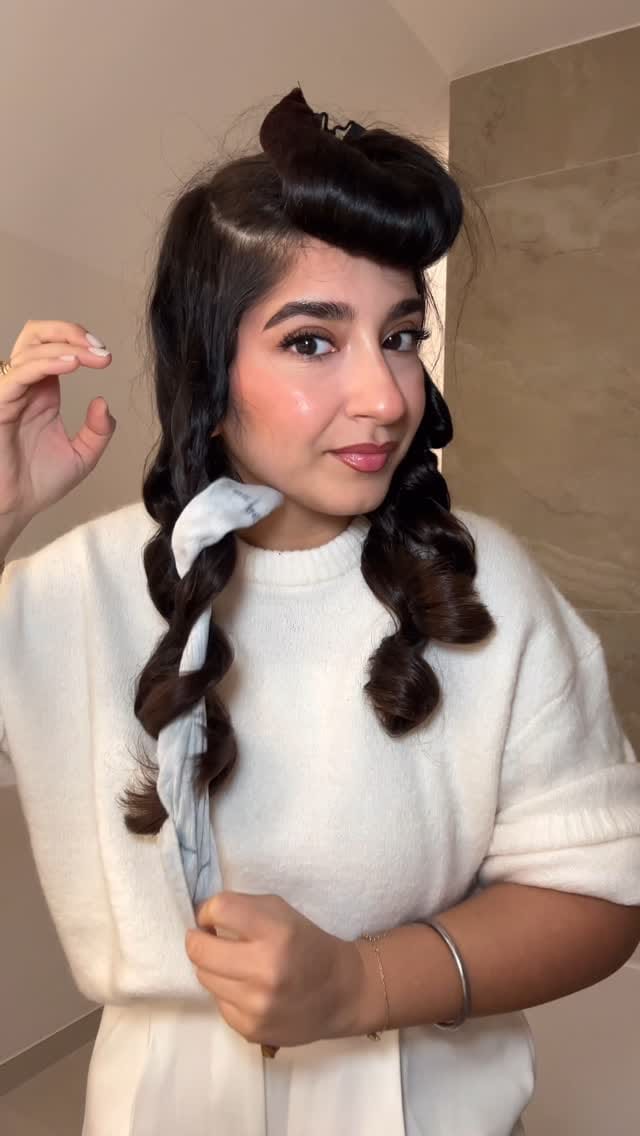 Post 10 by Sanny Kaur Dhillon on Instagram (video)