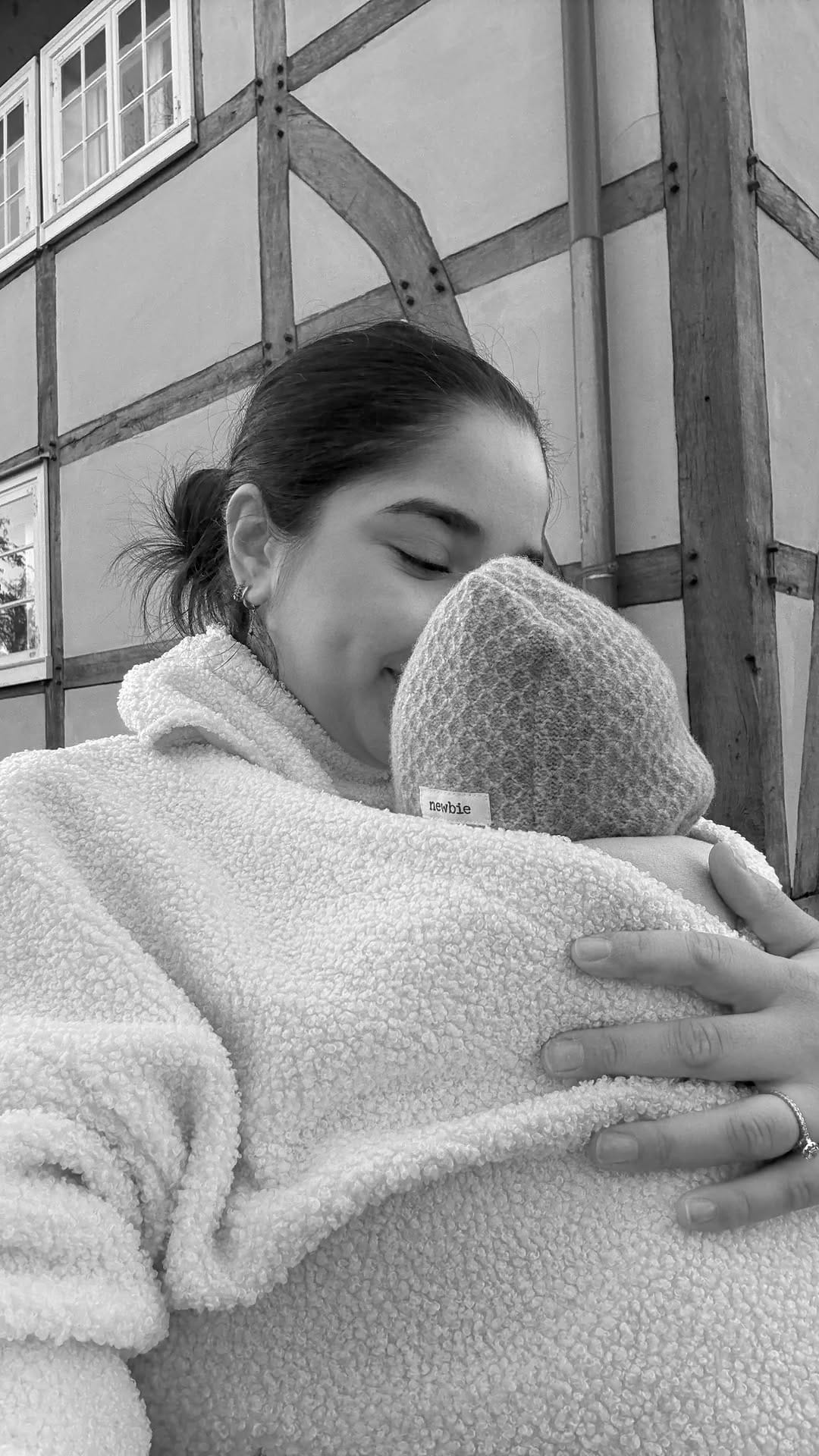 Post 2 by Sanny Kaur Dhillon on Instagram (video)