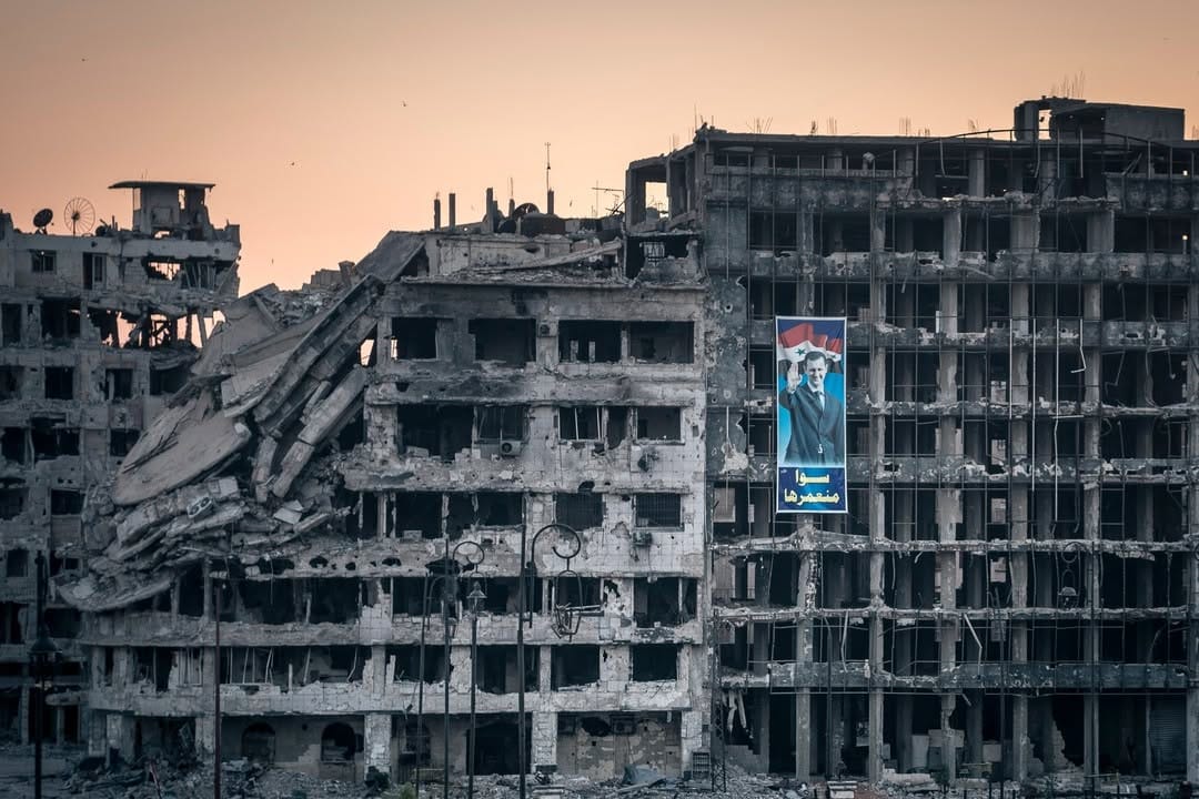 Post 8 by Sergey Ponomarev on Instagram (image)