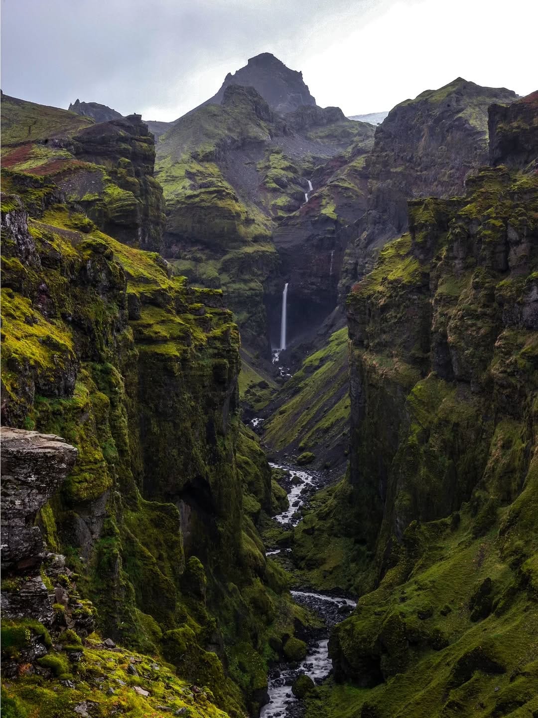 Post 1 by Paul  |  travel & outdoor on Instagram (image)