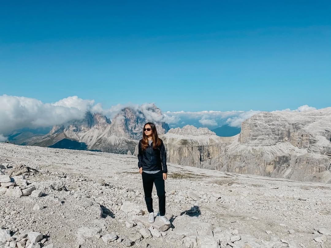 Post 4 by Bia on Instagram (image)