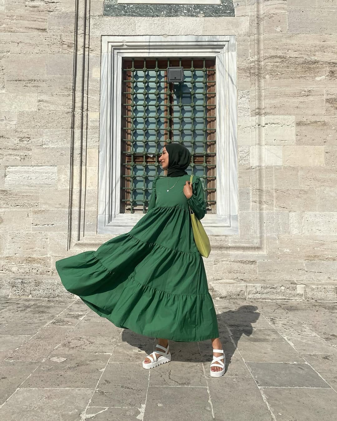 Post 8 by Cennet & Eda | TraveltheWorld on Instagram (carousel)