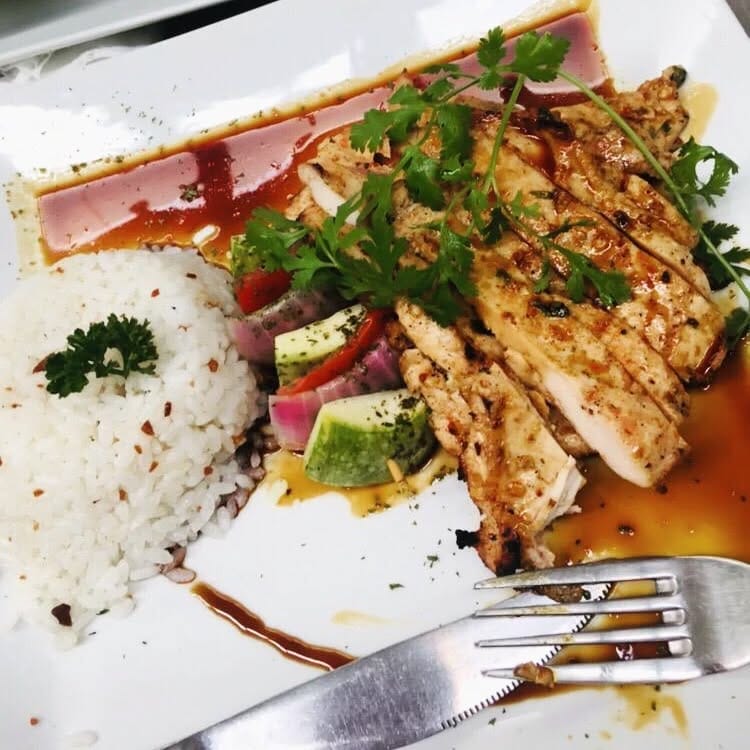 Post 5 by madie | goodfoodgoodmood on Instagram (image)