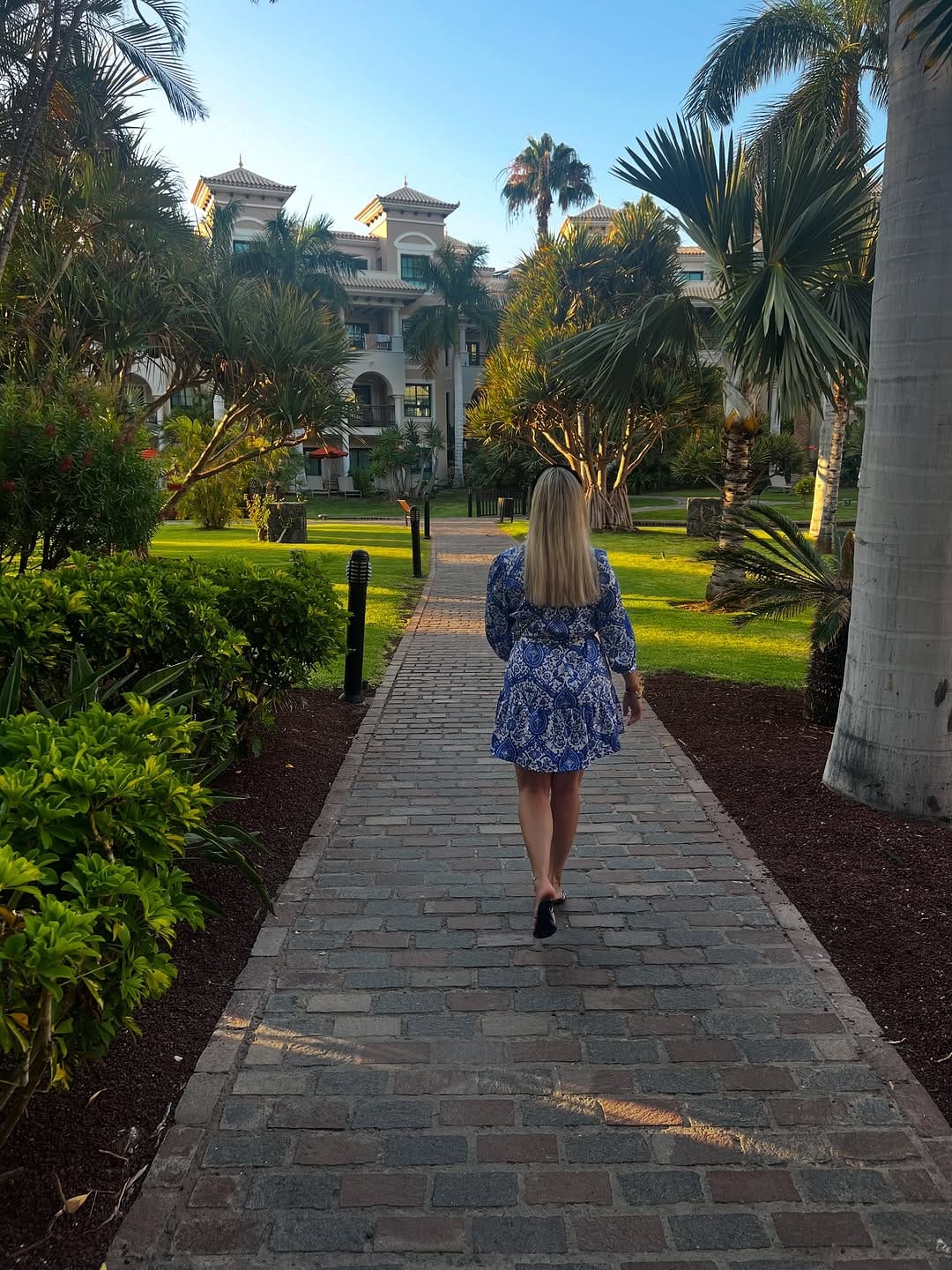 Post 5 by Sarah 🤎✨ on Instagram (image)