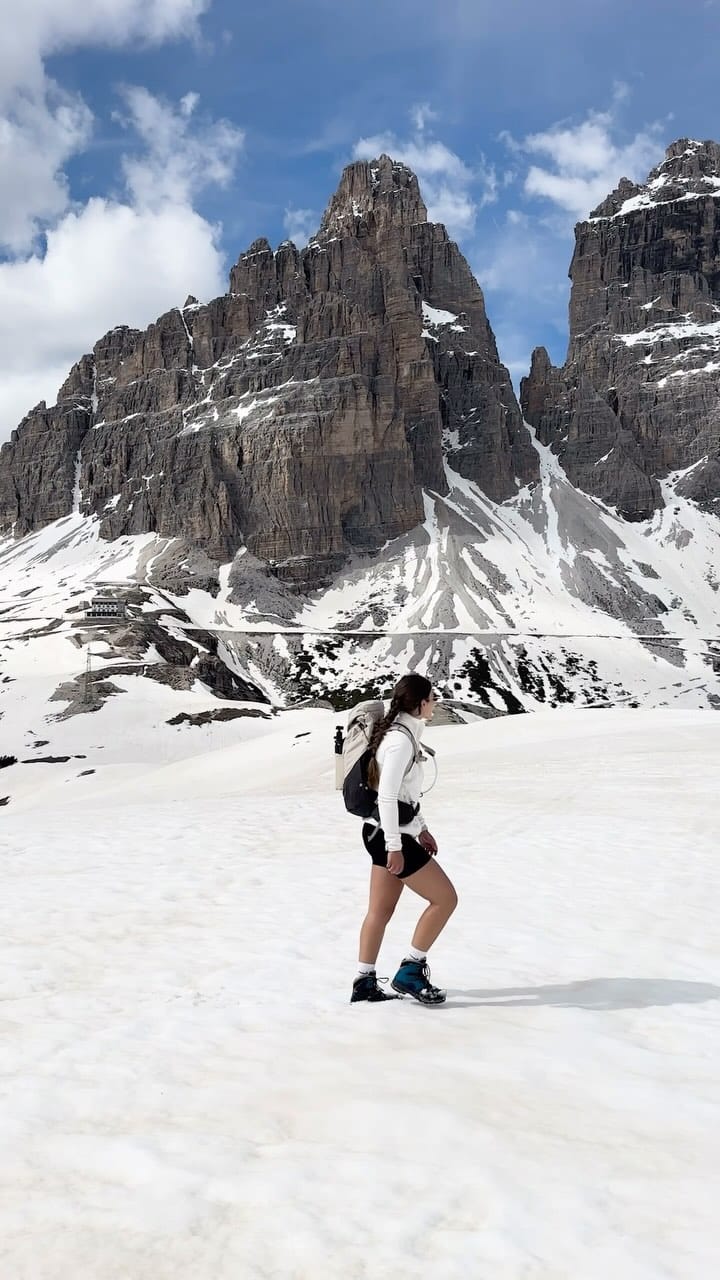 Post 7 by Leonie on Instagram (video)