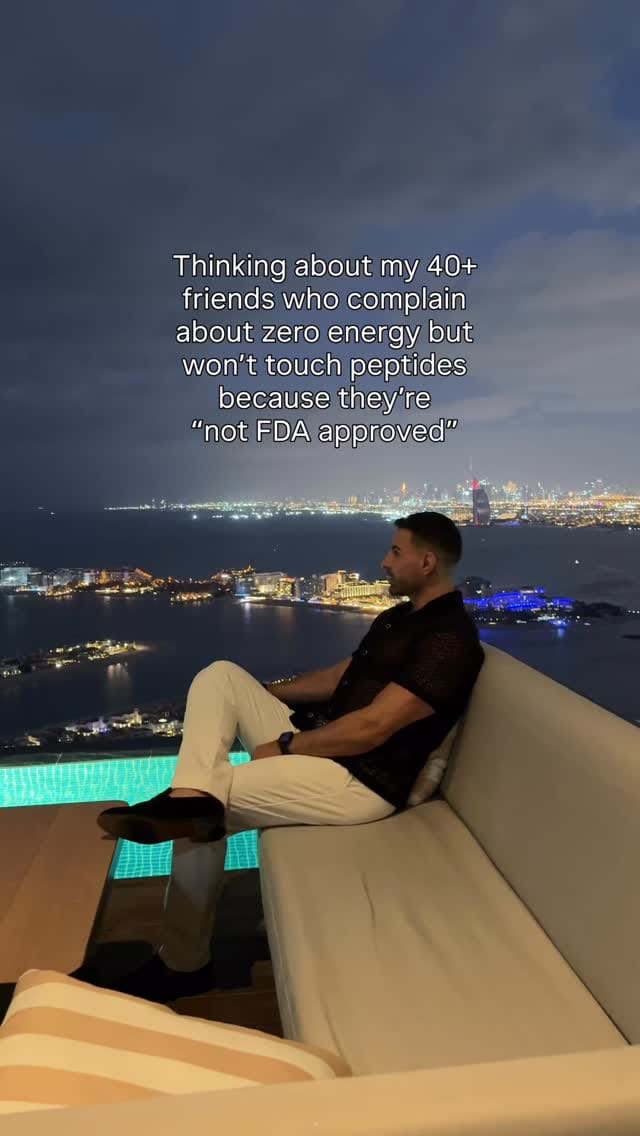 Post 1 by 𝗠𝗔𝗥𝗖𝗘𝗟𝗟𝗢 on Instagram (video)