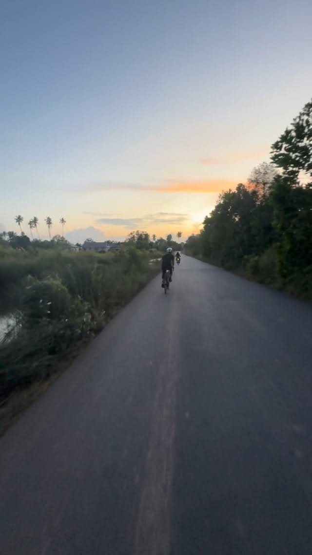 Post 4 by Ridwan Mustafa on Instagram (video)