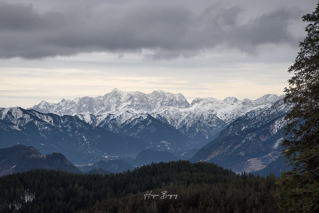 Post 3 by Hasan Bryiez 📸 on Instagram (image)