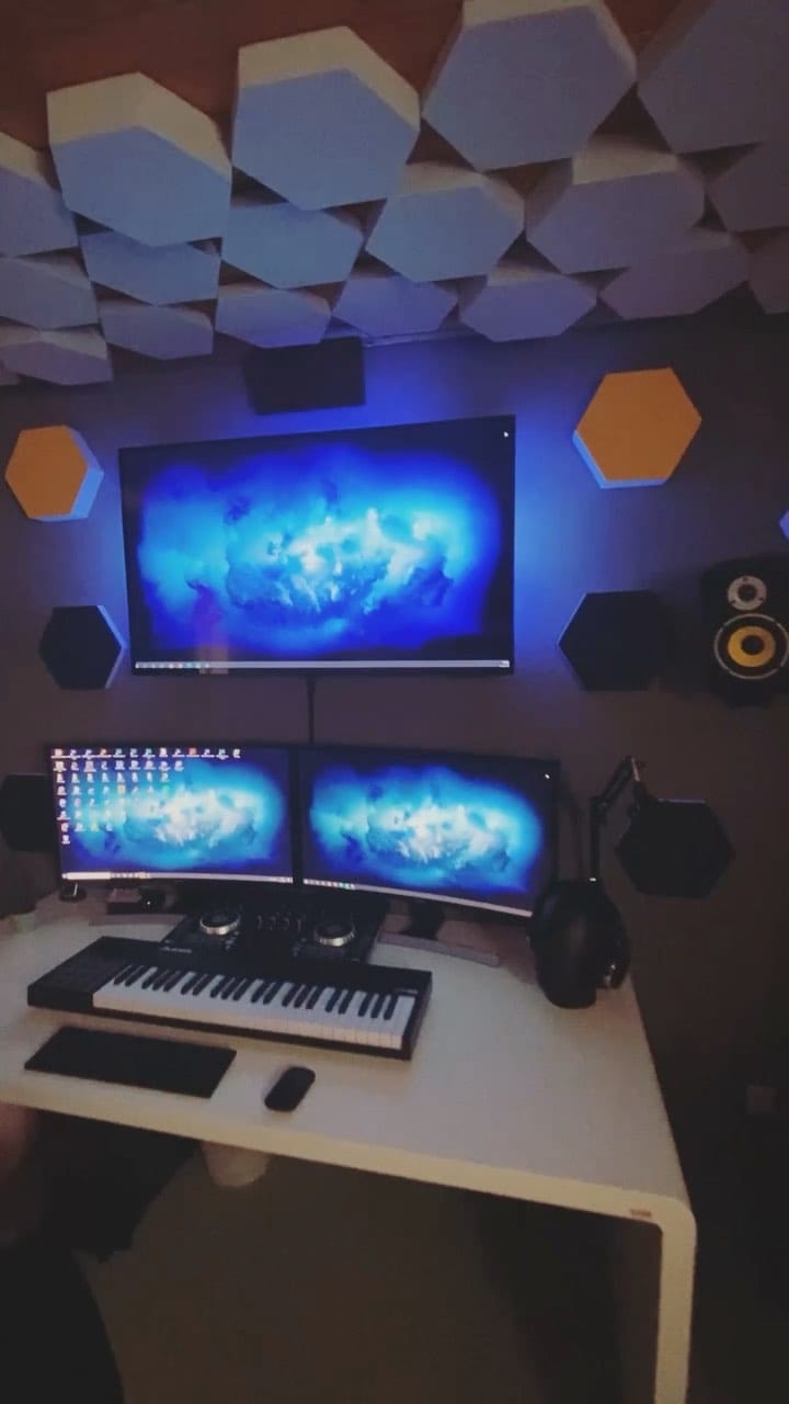 Post 8 by DOMINIK JESZ | 🎧 on Instagram (video)