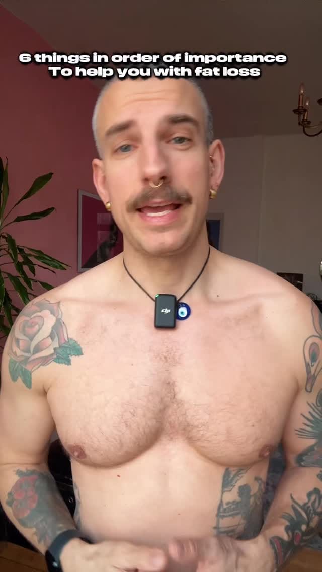 Post 6 by Tom Davies | Fitness Barber on Instagram (video)