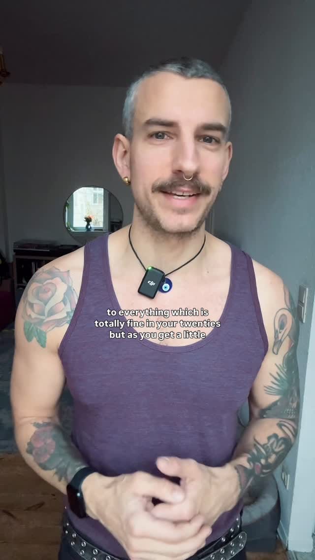 Post 3 by Tom Davies | Fitness Barber on Instagram (video)