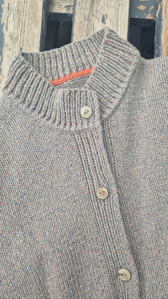 Post 9 by Ina Weiß Knitwear/ #handmade on Instagram (video)