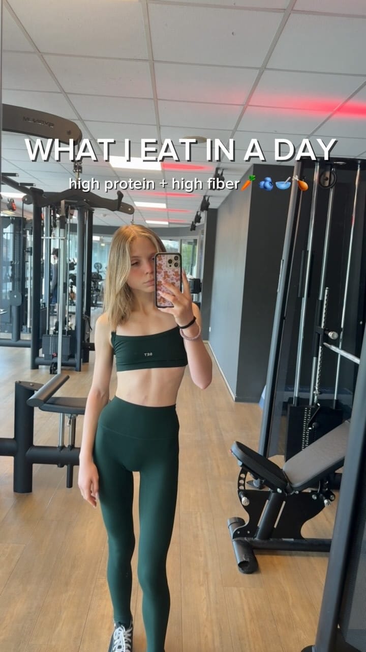 Post 6 by Joelina Bandow on Instagram (video)