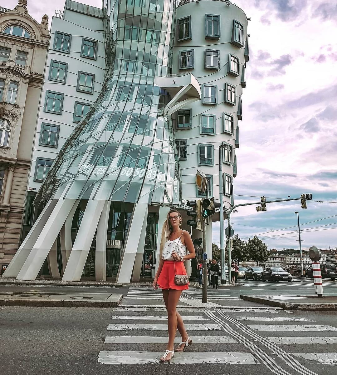 Post 3 by 𝑷𝒖𝒃𝒍𝒊𝒔𝒉𝒆𝒅 𝑭𝒂𝒔𝒉𝒊𝒐𝒏 𝑴𝒐𝒅𝒆𝒍 on Instagram (image)