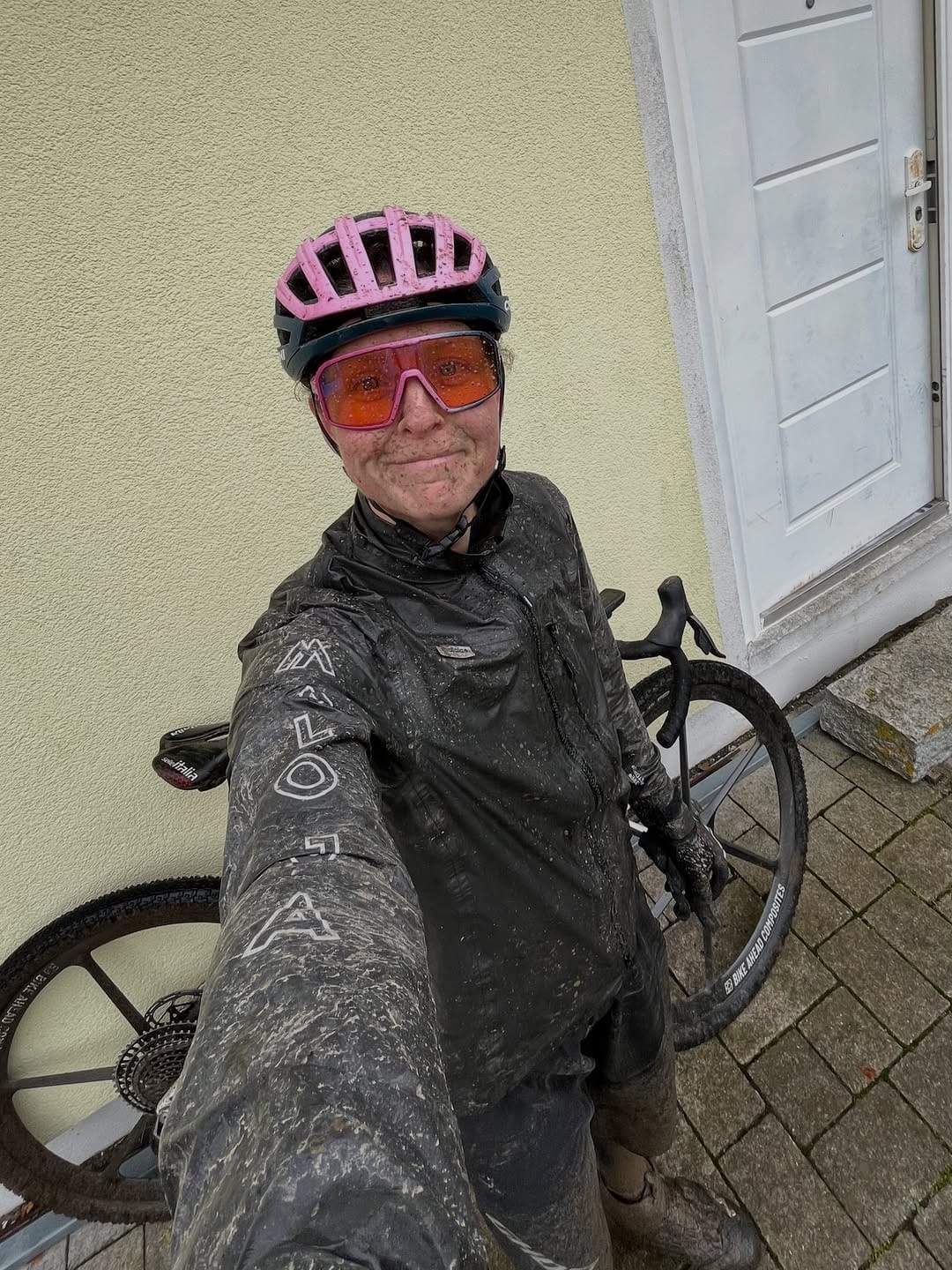 Post 4 by Anne Terpstra | Mountainbike Rider on Instagram (carousel)