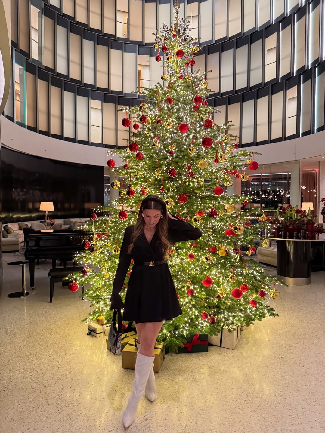 Post 7 by Jacky ❤️ | Hamburg | Fashion | Lifestyle | Beauty on Instagram (carousel)