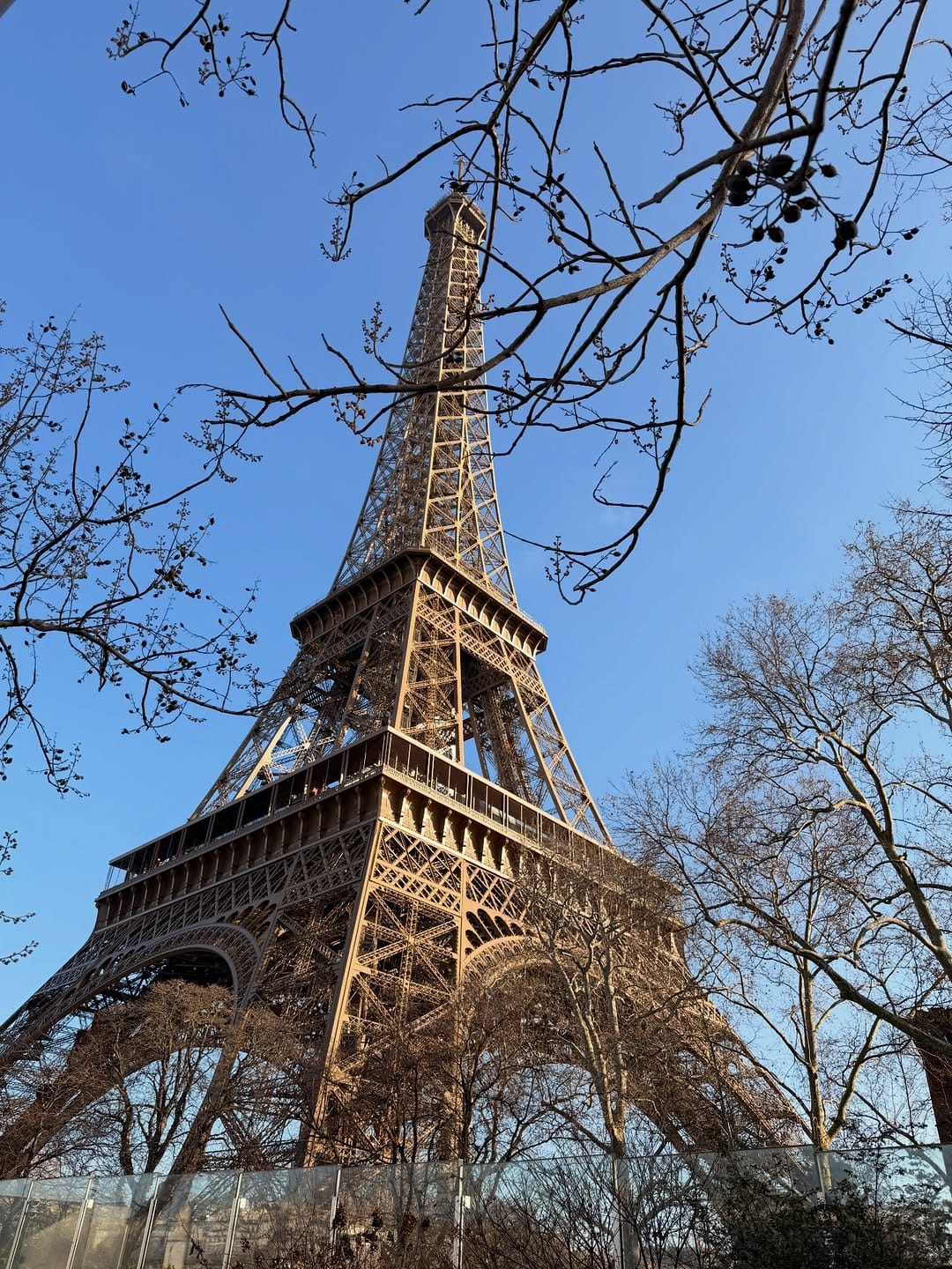 Post 5 by Mohit Dhandharia 🇮🇳🧿🧿 on Instagram (carousel)