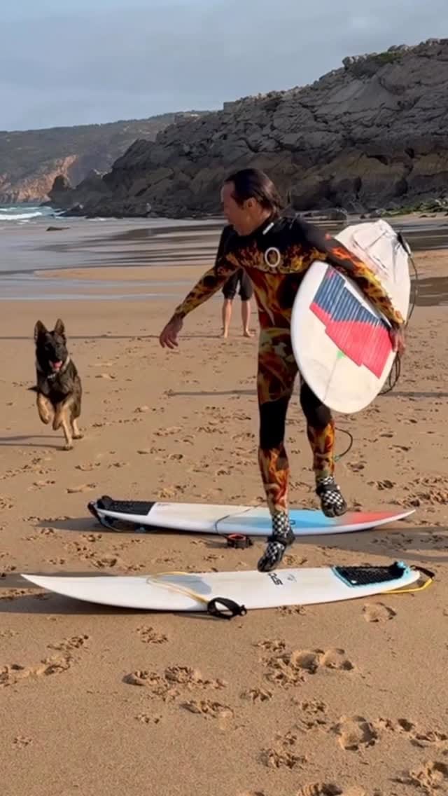 Post 6 by DaffyBoards Balance Board on Instagram (video)