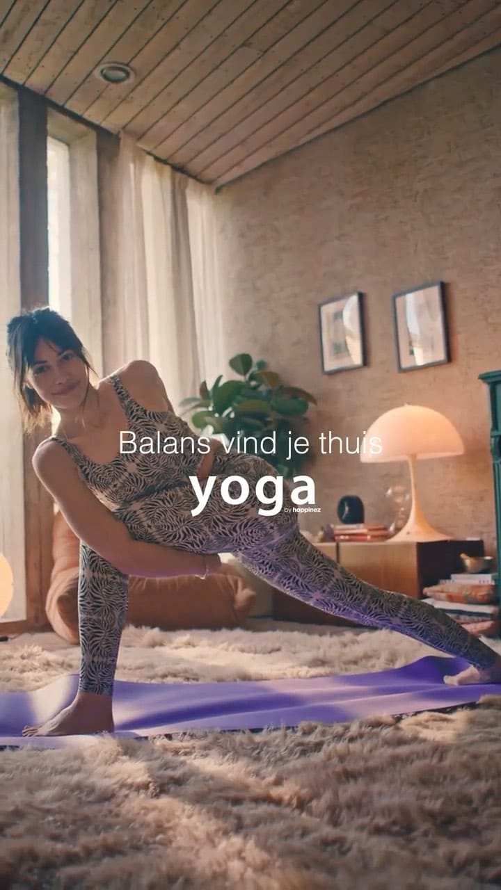 Post 10 by Yoga by Happinez on Instagram (video)