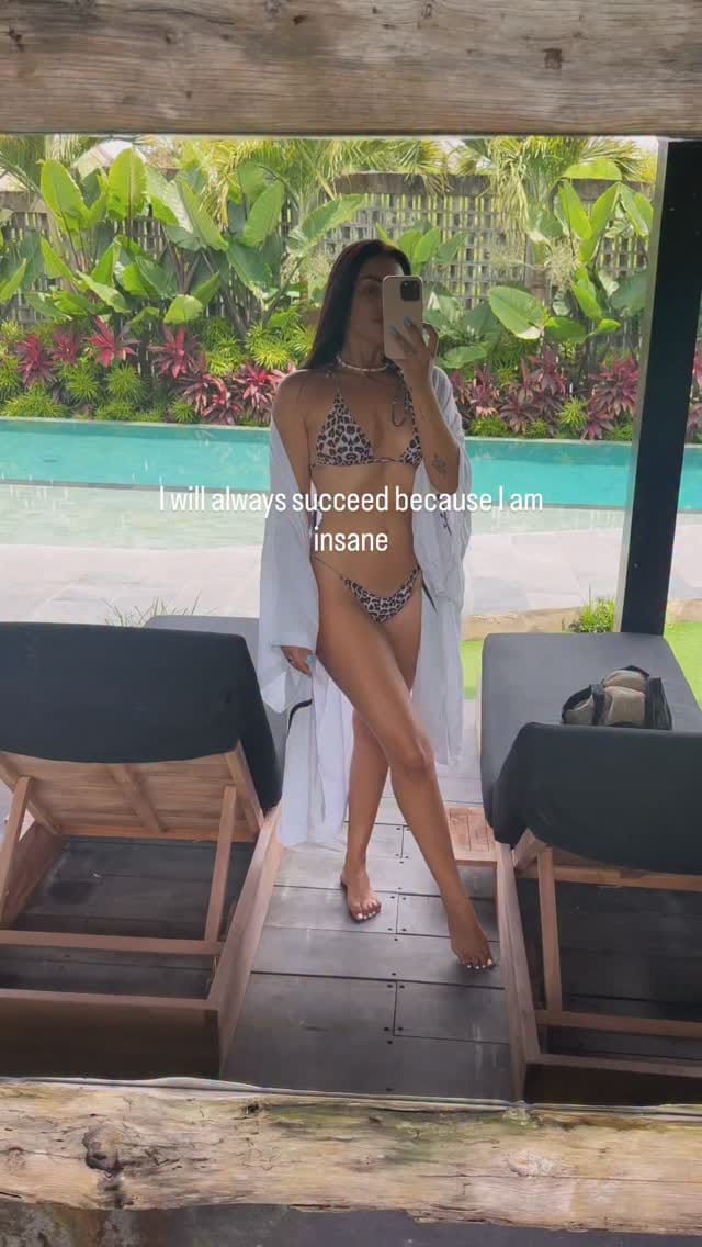Post 4 by Marnie Sommer on Instagram (video)