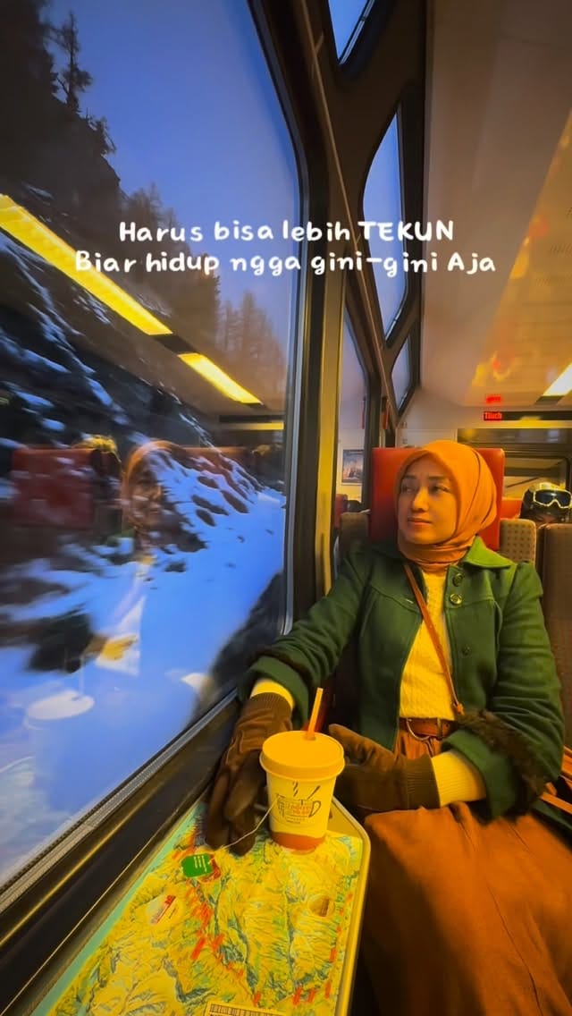 Post 10 by MITA SUHAIMI on Instagram (video)