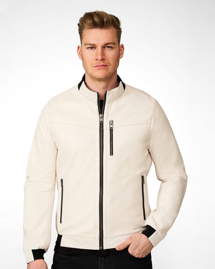 Post 9 by Mæx Bayer on Instagram (image)