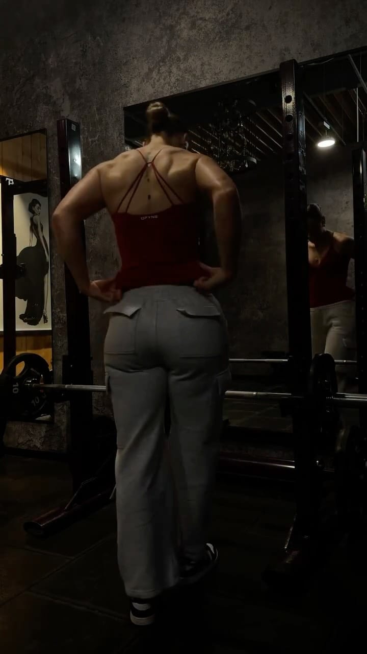 Post 3 by Julie on Instagram (video)