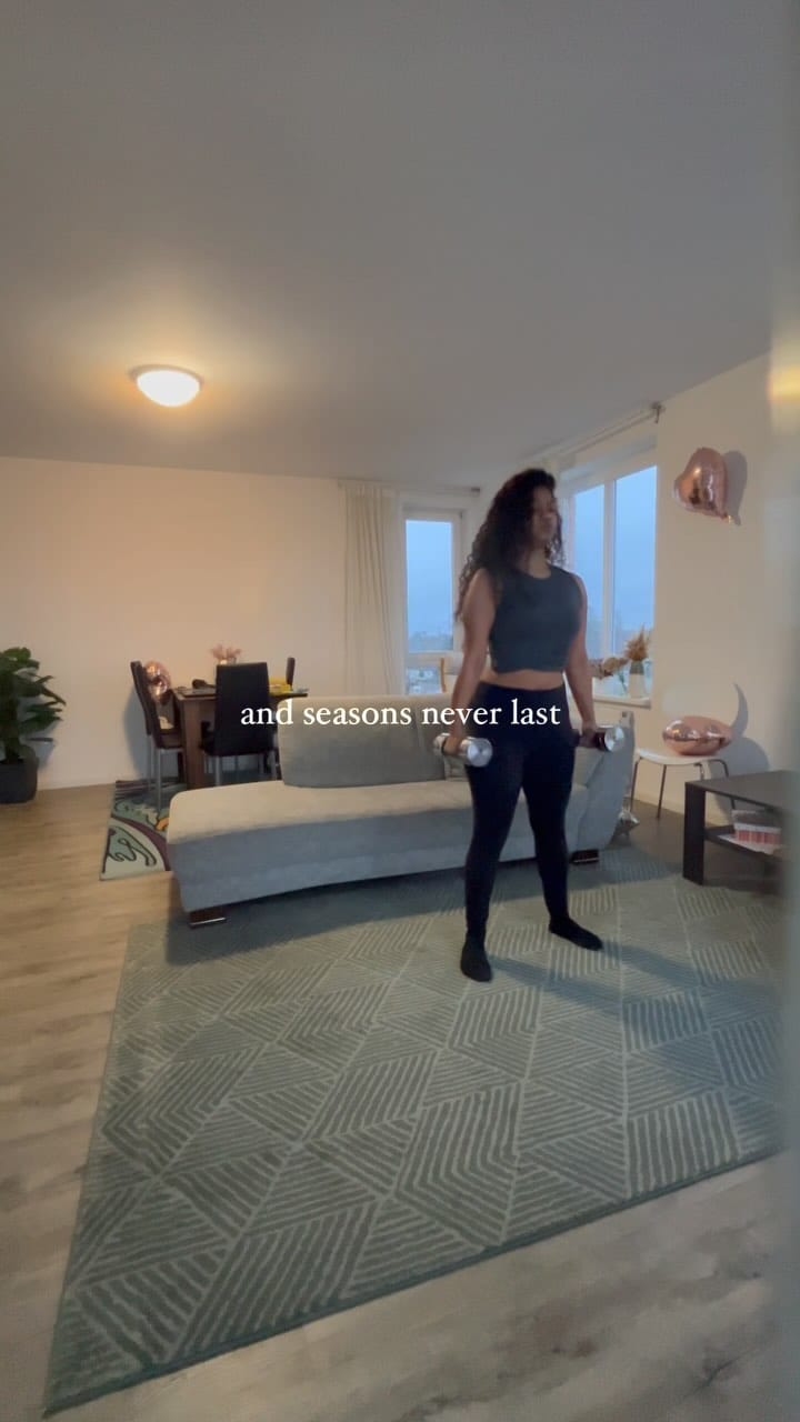 Post 8 by Sneha Tari 🇮🇳🇩🇪 on Instagram (video)