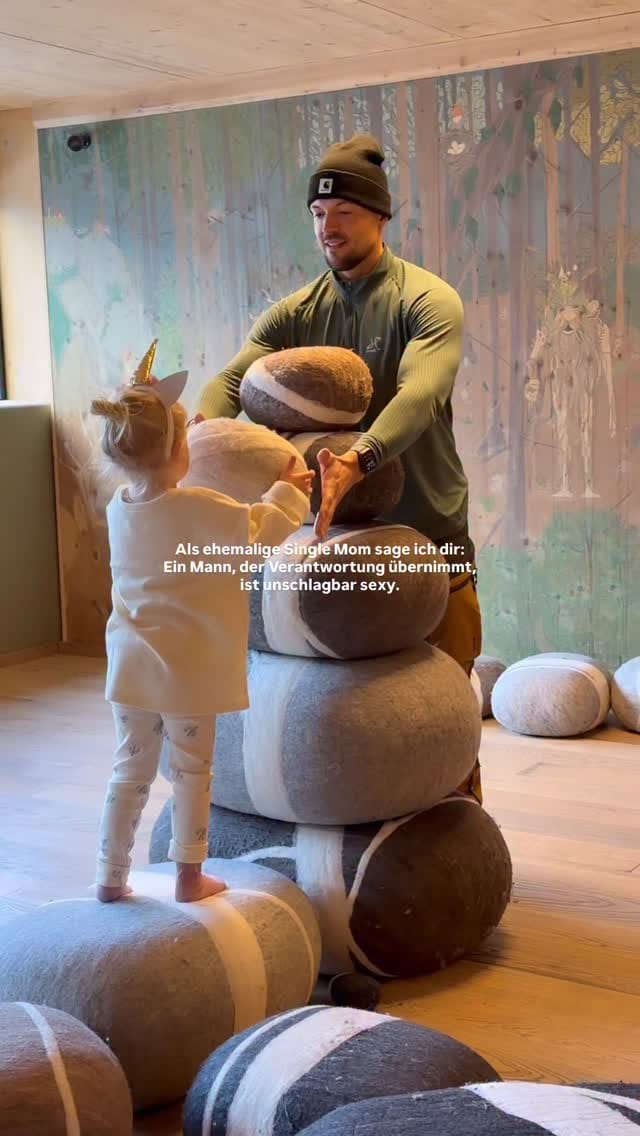 Post 7 by Kim Nathalie | Fitness · Fashion · Family on Instagram (video)