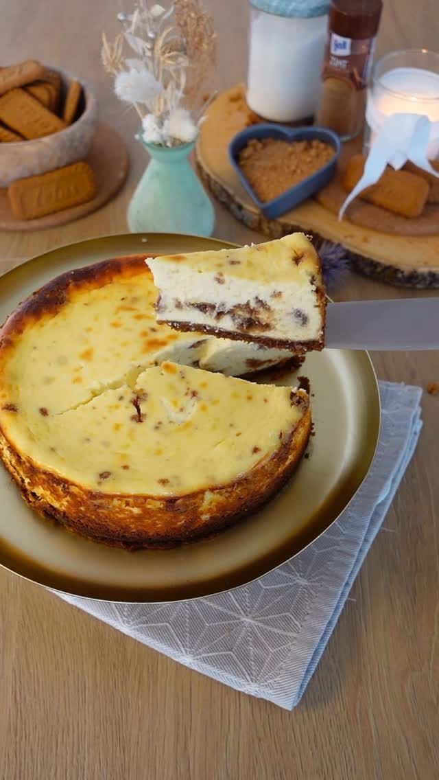 Post 3 by Lisi on Instagram (video)