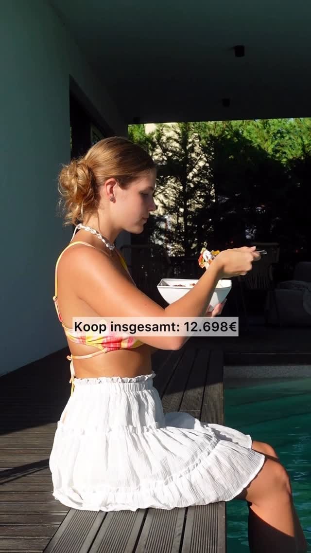 Post 10 by Lisi on Instagram (video)