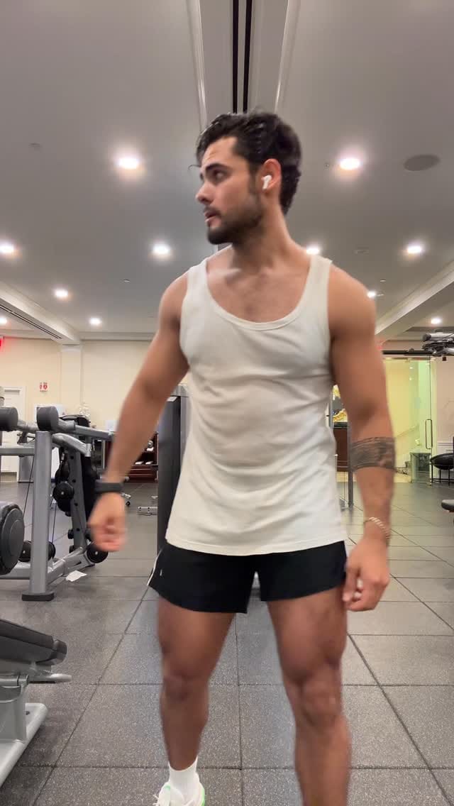 Post 6 by Ian Garcia on Instagram (video)