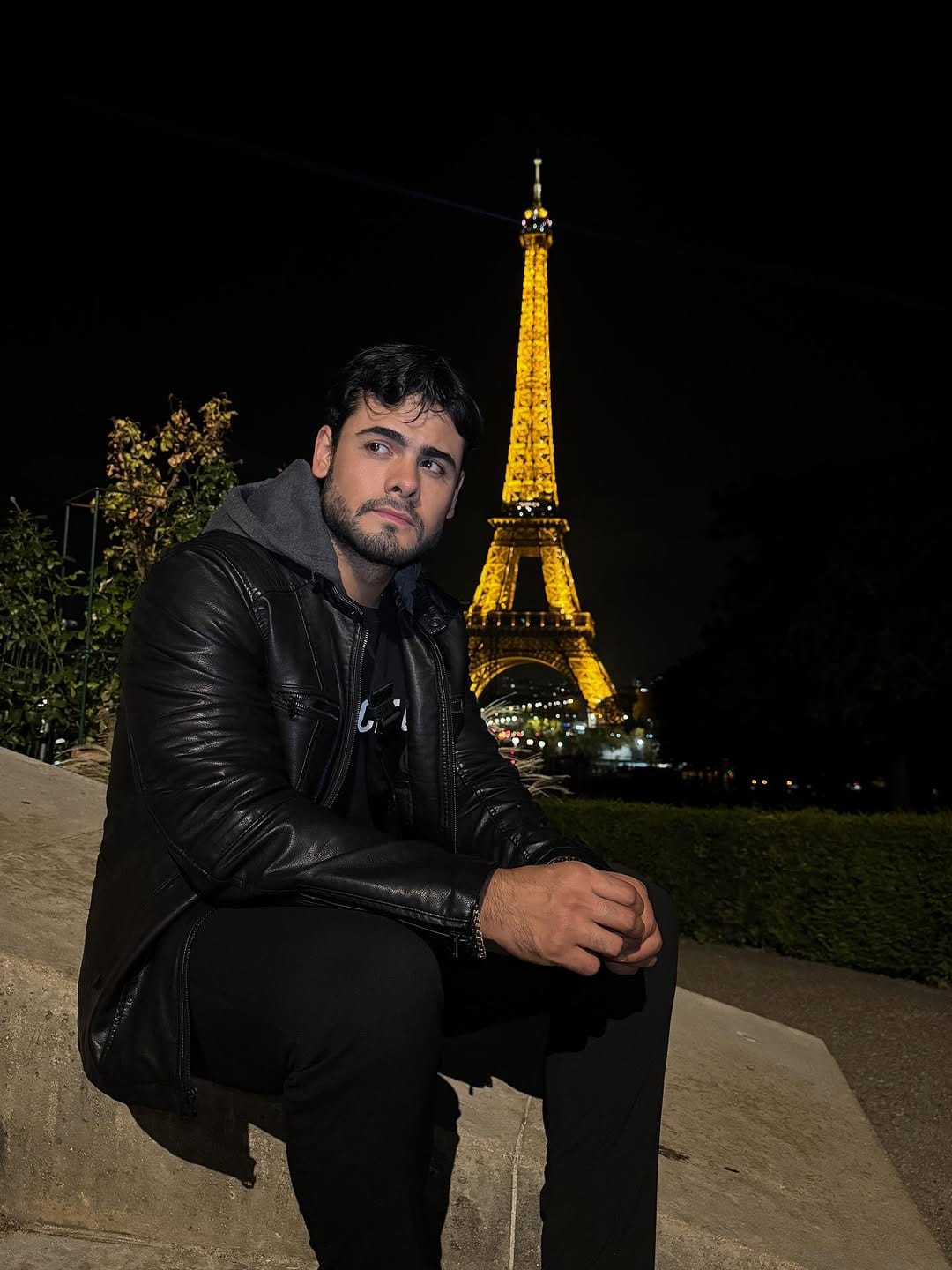 Post 4 by Ian Garcia on Instagram (carousel)