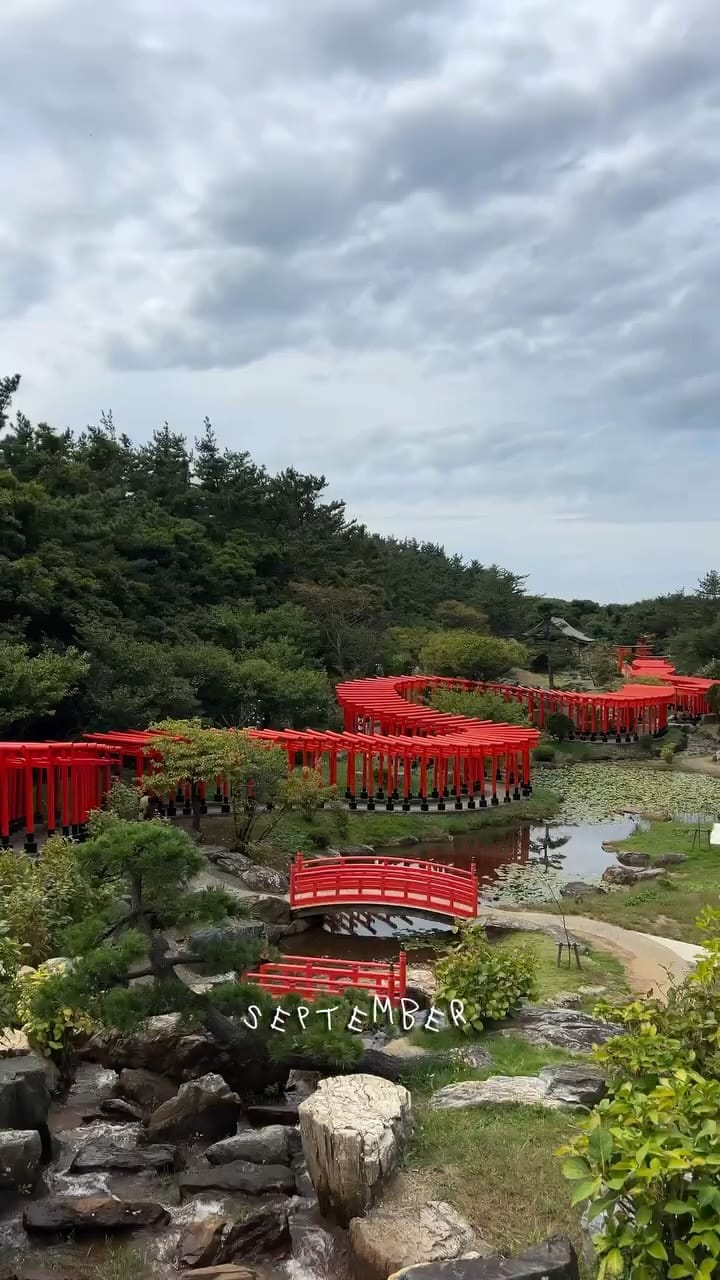 Post 1 by 𝑨𝒏𝒊𝒌𝒂 on Instagram (video)