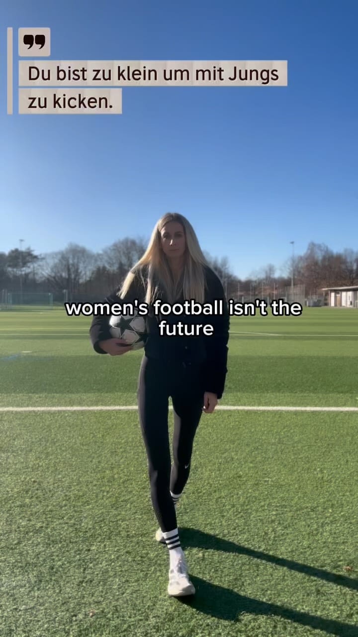 Post 7 by Carina Julie on Instagram (video)