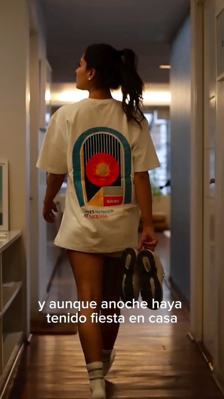 Post 4 by Ana Jauregui on Instagram (video)