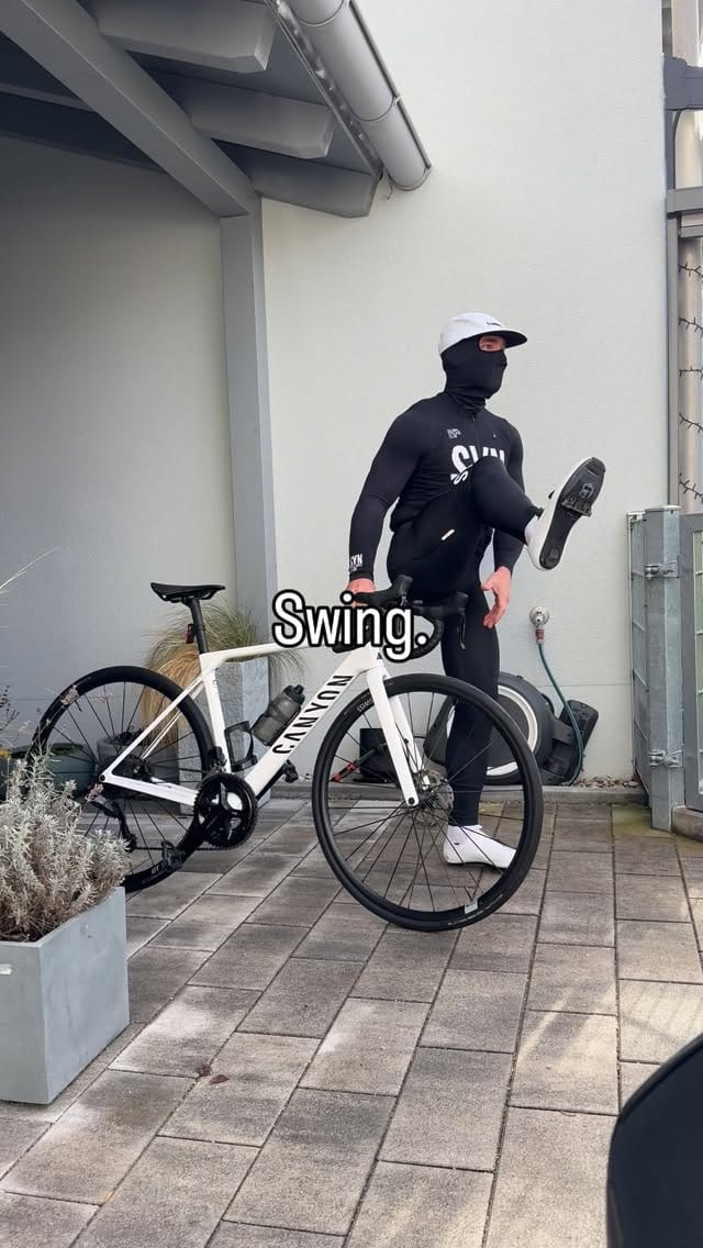 Post 2 by Mani Fit 🇩🇪 on Instagram (video)