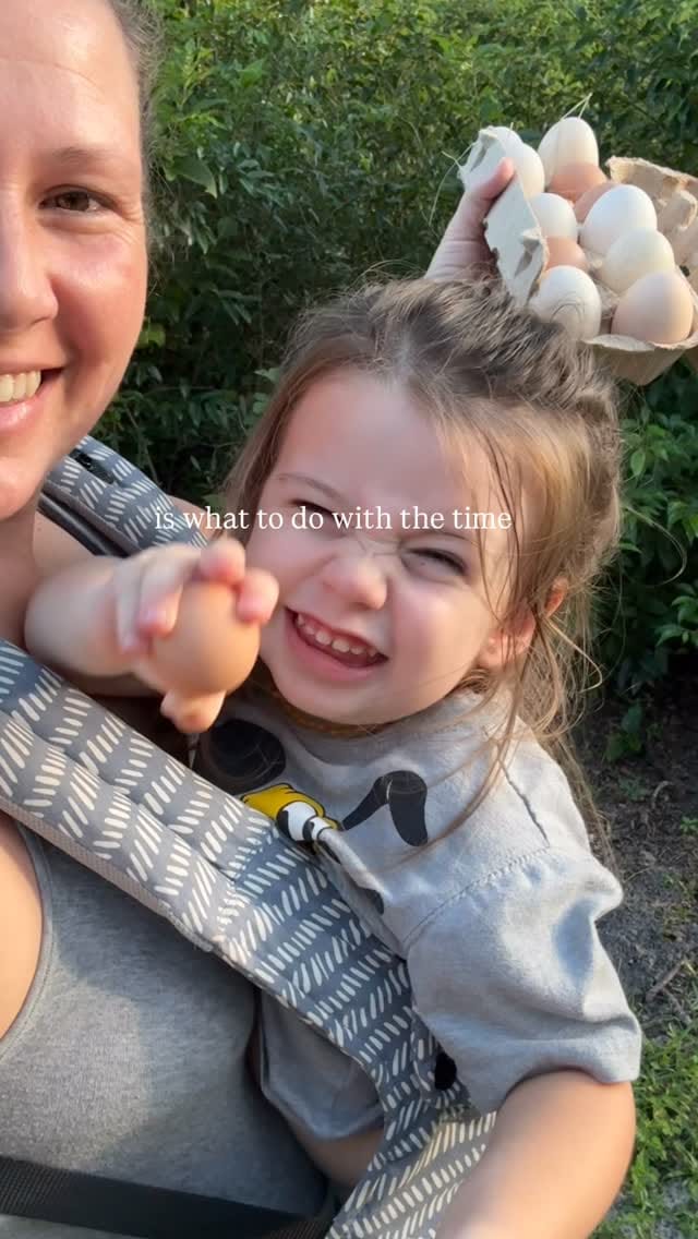 Post 2 by Alina Flor on Instagram (video)