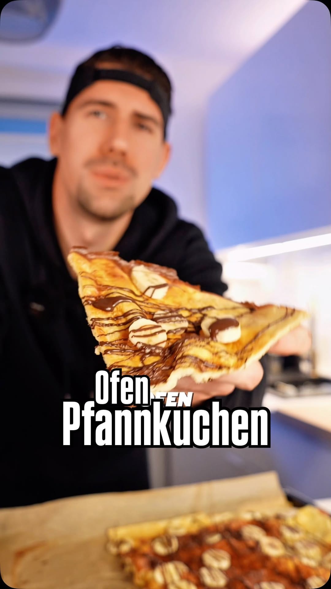 Post 6 by JO HOLECZEK on Instagram (video)