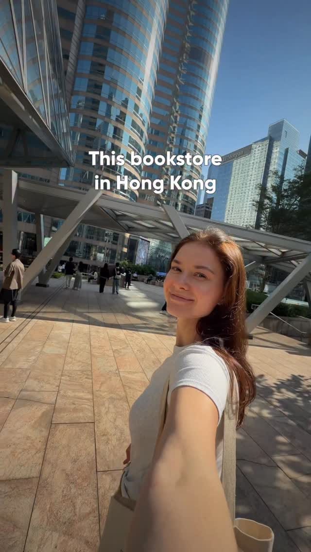 Post 9 by Polina | Bookstagram 🇬🇧&🇩🇪 on Instagram (video)