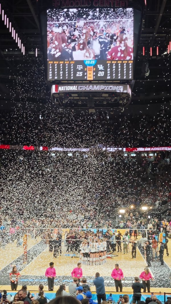 Post 4 by Maria Segura Palleres | Ex-Pro Volleyball | Sports Marketing on Instagram (video)