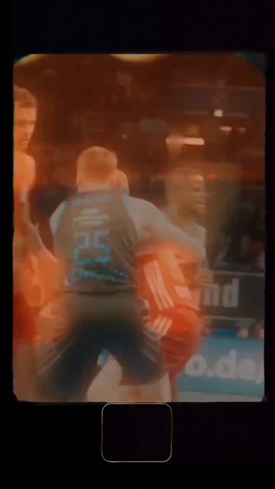Post 8 by Niels Frank Jr. Giffey on Instagram (video)