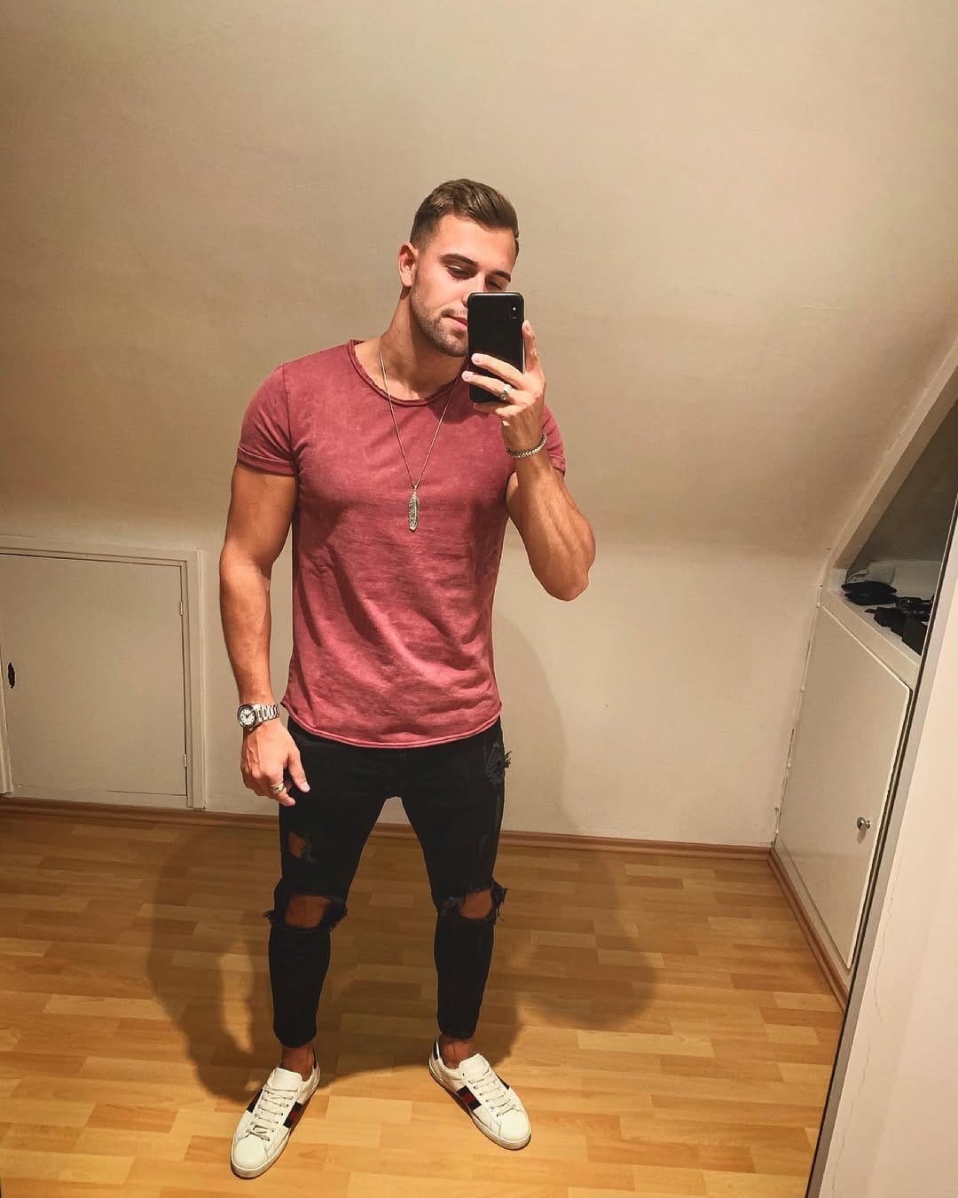 Post 8 by Peter on Instagram (image)