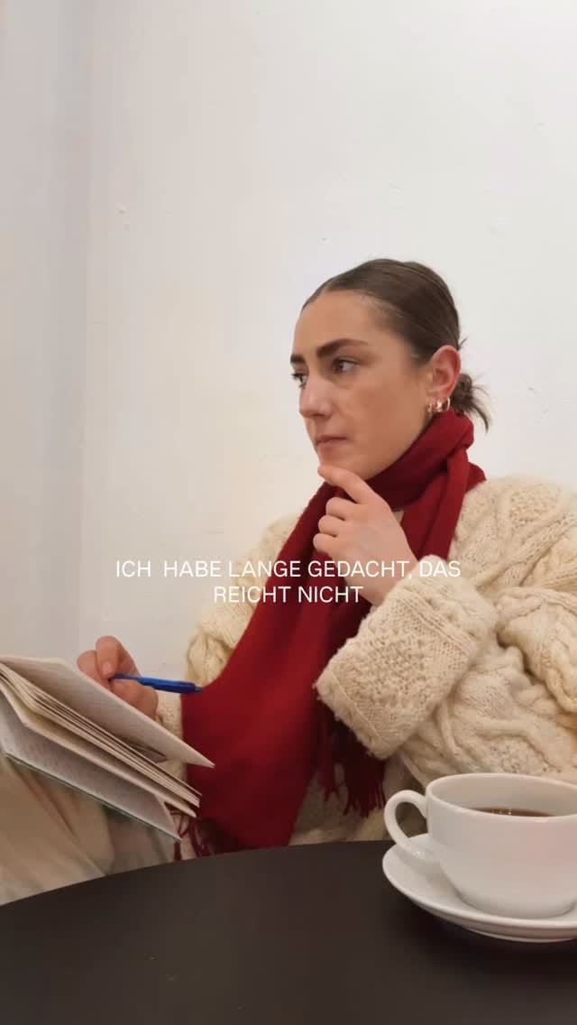 Post 5 by Theresa Martha Ira Prisslan on Instagram (video)
